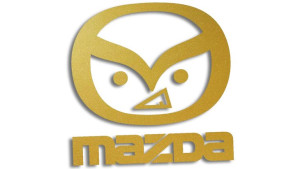 Wycinana naklejka MAZDA zła evil złota