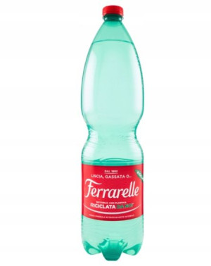 Ferrarelle naturalnie musująca woda z wulkanu 1,5L