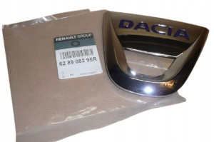 Emblemat Logo przód 628908295R Dacia Sandero ORG
