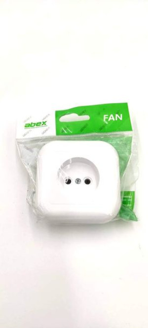 Gniazdo wtyczkowe pojedyncze -FAN- p/t 2p z przesłoną 16A, 250V; biały