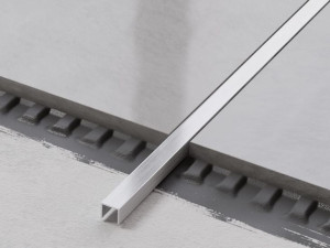 Profil Metalowy Rektyfikowany U Srebrny Silver Matowy 1cm X 244cm