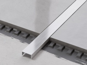 Profil Metalowy Rektyfikowany U Srebrny Silver Matowy 2cm X 244cm