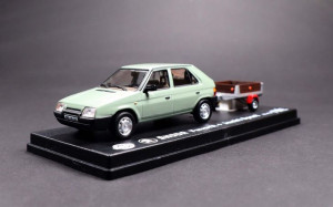 MJ Skoda Favorit + przycz. Jacht Sport
