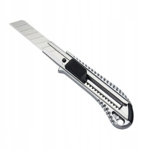Nóż metalowy tapetowy 18 mm