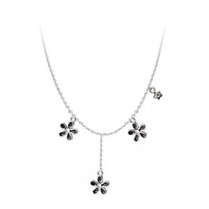 Naszyjnik Choker Z Czarnymi Kwiatami