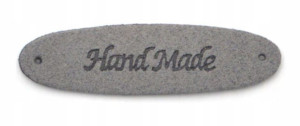 Metka naszywka HANDMADE zamszowa 60x16 mm M119