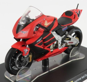 Centauria Honda RC211V, 2001