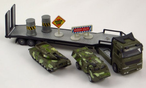 Transporter Wojskowy + Pojazdy 03420