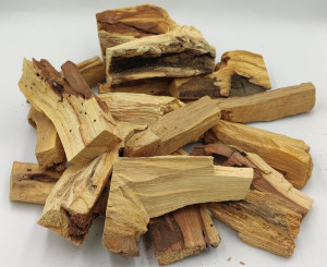 Palo Santo 500g , II gatunek duże kawałki