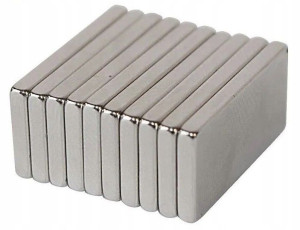 Magnes Płytkowy Neodymowy 12x4x1,5 Komplet 10szt