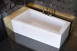 BESCO INTIMA Wanna akrylowa Lewa 150x85cm +SYFON