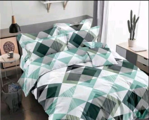 Komplety pościeli z satyny bawełnianej z efektem 3D. 4 części. 200x220 cm