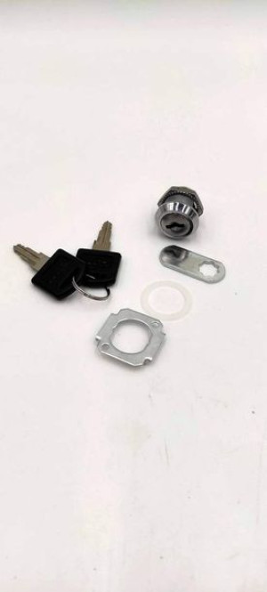 Zamek skrzynkowy fi16 rygiel obrot/prost 0ZSL0P01600.9212LF
