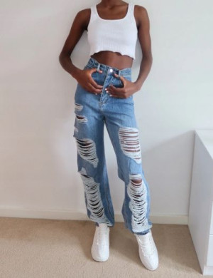Biały crop top Pretty Little Thing 36