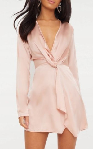 PRETTYLITTLETHING różowa SUKIENKA satynowa 38