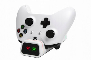 Stacja Dokująca +2 Akumulatory Padów Xbox One X S