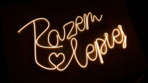 Napis Neonowy Neon RAZEM LEPIEJ 77cm