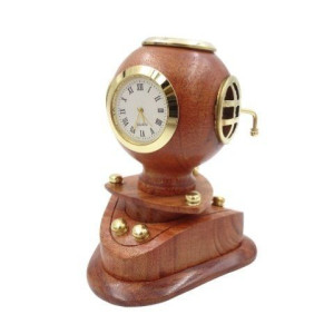 Mały dekoracyjny hełm nurka retro z zegarem NC1220