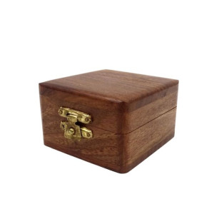 Małe drewniane pudełko na prezent 6 x 6 x 4 cm - WB859