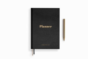 Planner Niedatowany Dzienny Książkowy - Black Stone