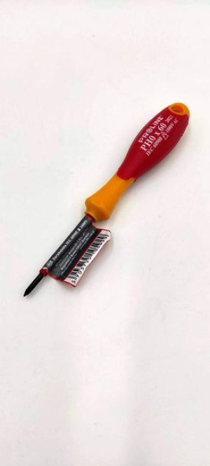 Wkrętak Śrubokręt Elektrotechniczny 2-komp Ph0/ 60 1000v Proline