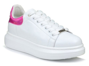 Buty sneakersy damskie  GOE KK2N4074 białe