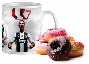 Kubek z Cristiano Ronaldo + Imię GRATIS
