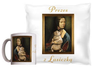 ZESTAW Kubek+Poduszka Prezes z Łasiczką KACZYŃSKI