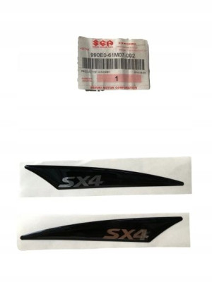 990e0-61m07-002 Zestaw Emblemat Sx4 Oe Suzuki