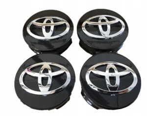 Dekielki Emblematy Toyota 62 mm Zestaw 4 Sztuki