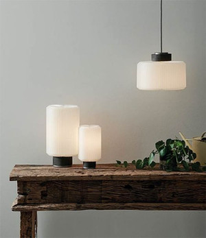 Le Klint - Lampa stołowa Cylinder S