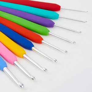 Szydełko szydełka aluminiowe z ergonomiczną rączką 2-6mm