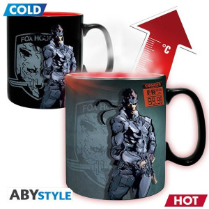 Duży kubek zmieniający kolor Metal Gear Solid - Solid Snake (460 ml)