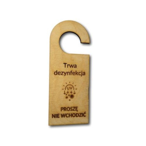 Zawieszka na drzwi drewniana 03 Trwa dezynfekcja