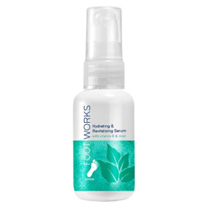 AVON Orzeźwiająco-Nawilżające Serum do Stóp Miętowe