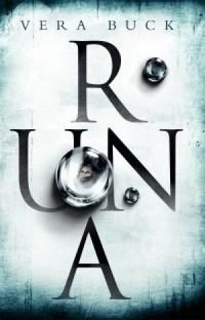 Runa Vera Buck