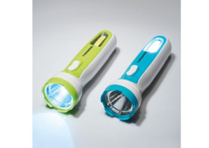 Latarka klasyczna 120 lm na baterie 2W LED SMD
