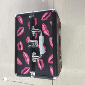 CA4W Kufer 25x17x17cm czarno-purpurowy