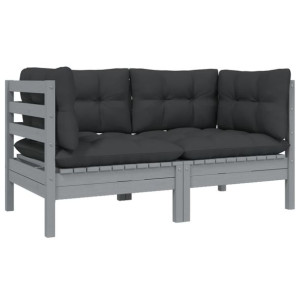 2-osobowa sofa ogrodowa z szarymi poduszkami, drewno sosnowe