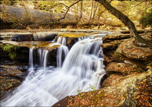 Dunloup Falls near the largely abandoned old coal town of Thurmond in Fayet