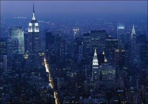 Empire State Building at night., Carol Highsmith - plakat 40x30 cm