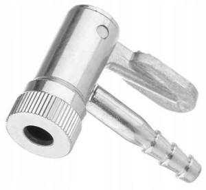 Końcówka do pompowania kół FI 8 MM KĄTOWA metalowa