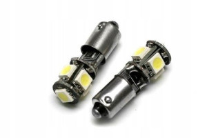 Żarówka H6W LED 12V BA9S 5xSMD 1W 5050 zimna biel