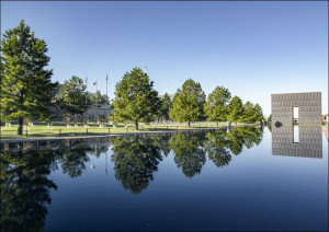Oklahoma City Memorial in Oklahoma City, Oklahoma., Carol Highsmith - plaka