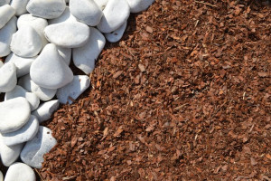 Kora sosnowa przesiewana DROBNA 80 l