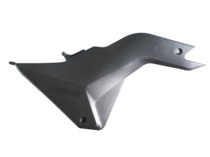 Plastik Środkowy Prawy Matowy Bolt Y50
