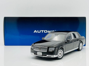 Toyota Century with curtains 2019 Black AUTOart 1:18