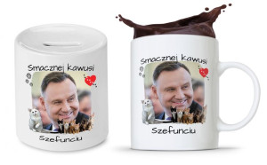 Zestaw Andrzej Duda Pis Prezent Kubek + Skarbonka