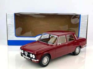 Alfa Romeo Giulia Nuova Super Dark Red MCG 1:18