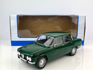 Alfa Romeo Giulia Nuova Super Dark Green MCG 1:18